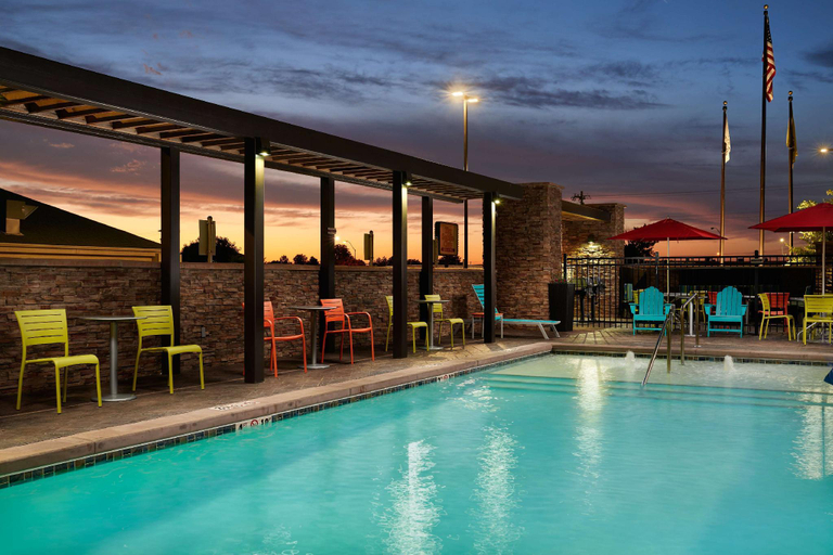 Sport & Beauty 4, Home 2 Suites by Hilton Muskogee, Muskogee