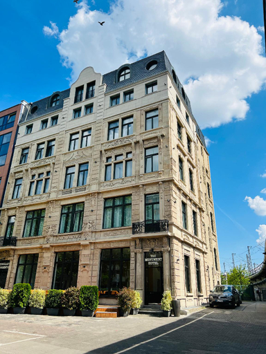 Exterior 7