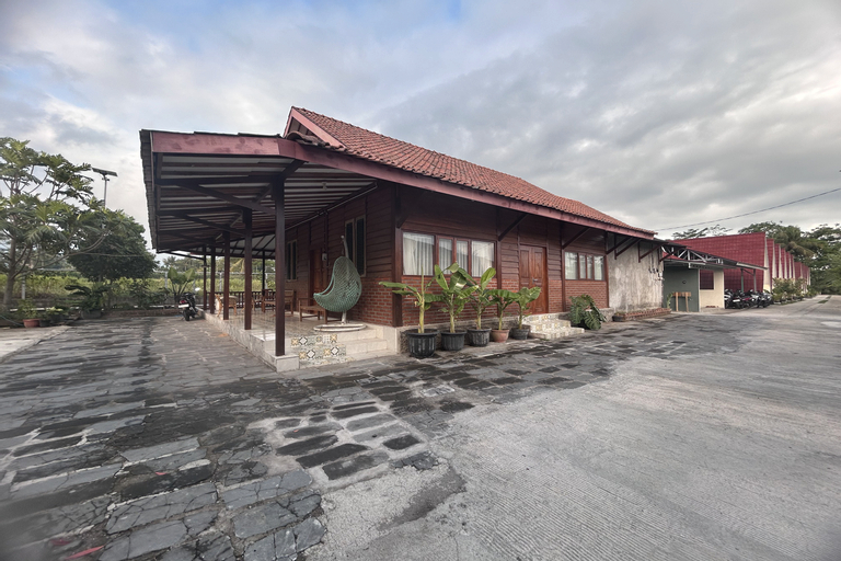 Annet Homestay, Sleman