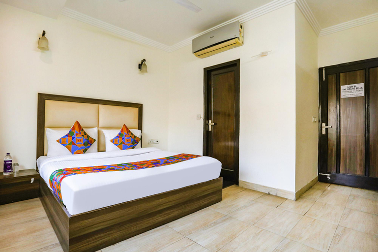 FabHotel JPM The Grand Bella - Nr. Nehru Place Market, West