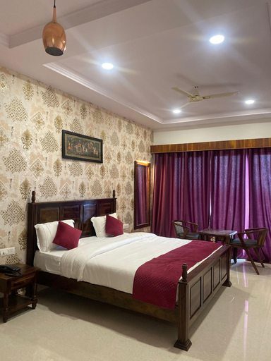 Bedroom 5, The Hamirgarh Palace, Rajsamand