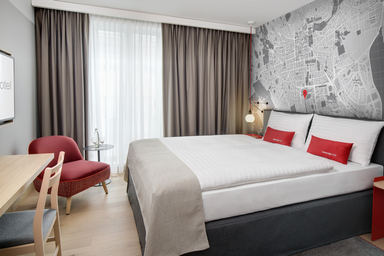 IntercityHotel Wiesbaden, Wiesbaden