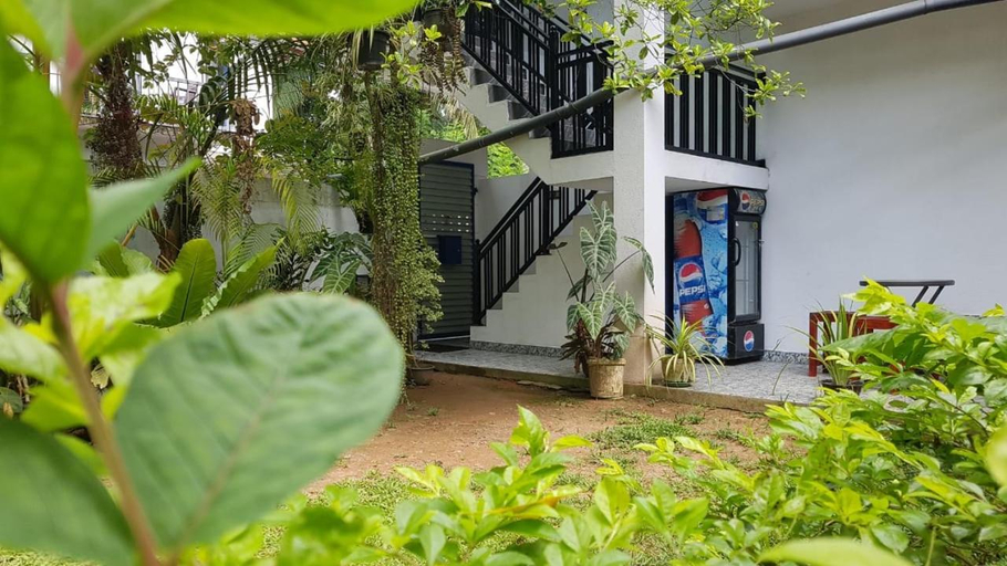 Others 2, Blue sky villa, Weligama