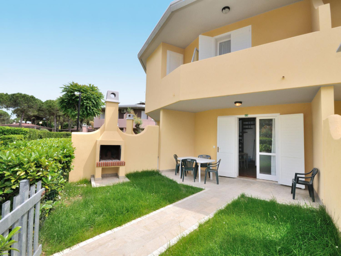 Others 5, Apartment Villaggio Tivoli-3 by Interhome, Venezia