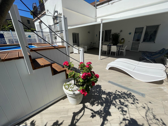 Others 5, Villa Spring Apartments, Napoli