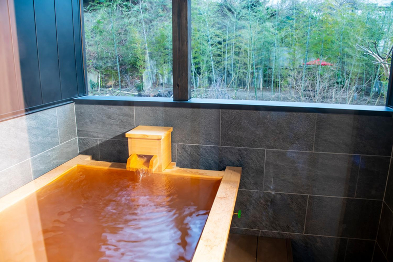 Bathroom 4, Kagetsu Taisyokan, Takeo
