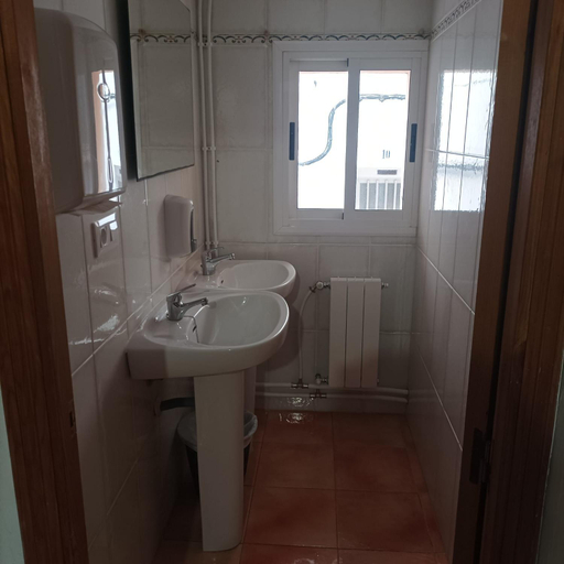 Bathroom 5, El Albergue Cirat, Castellón