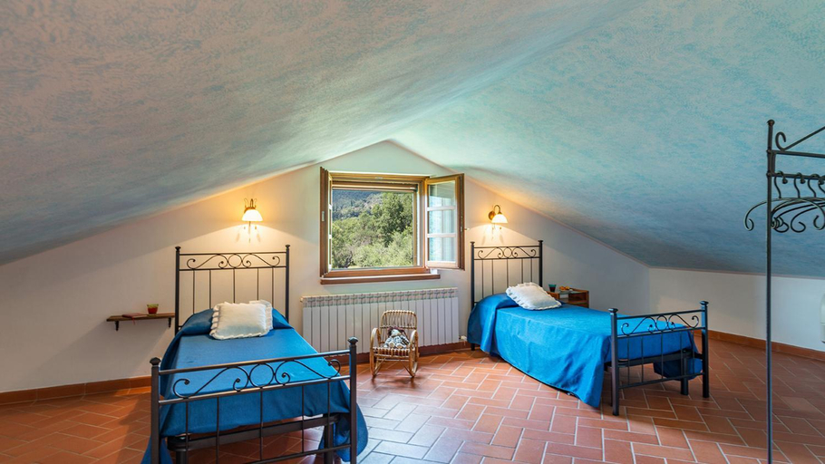 Bedroom 3, VILLA FABI 6&2, Emma Villas, Arezzo