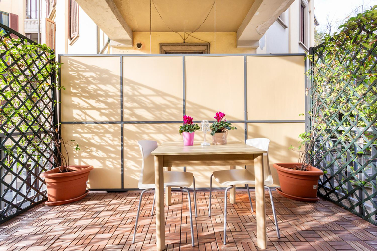 Others 3, Urban Nest Apartments, Milano