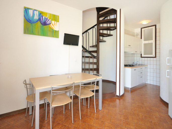 Others 4, Apartment Villaggio Tivoli-3 by Interhome, Venezia