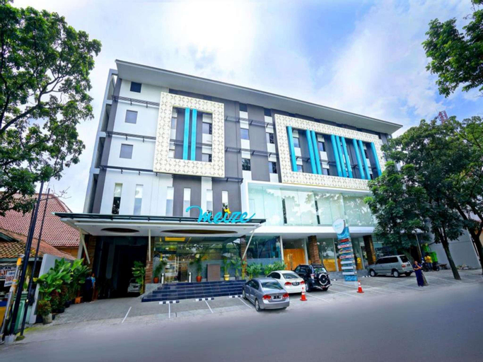 Exterior 5