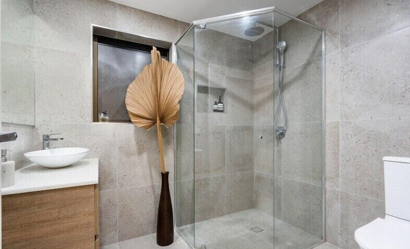 Bathroom 4, Currumbin Escape 2 BDR Water Views, Gold Coast
