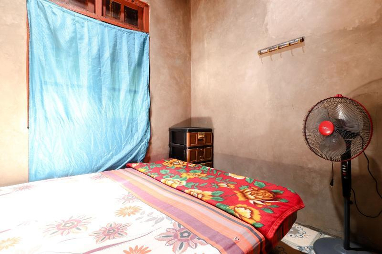 Bedroom 13
