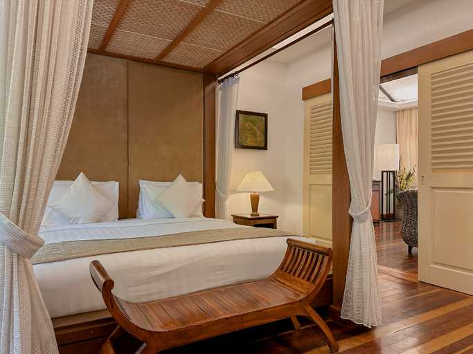 Bedroom 13