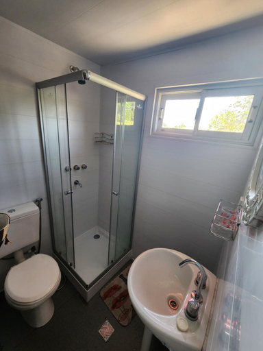 Bathroom, Casa Conteiner, Cerrillos