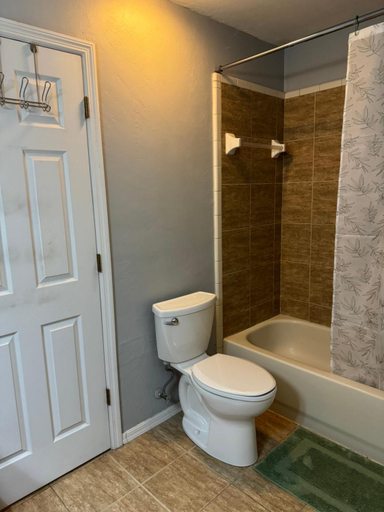 Others 5, A stylish and Comfy Place to Stay, Alachua