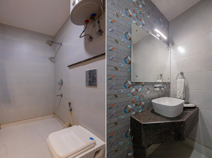 Bathroom 2, HOTEL MAHAJAN INTERNATIONAL, Delhi