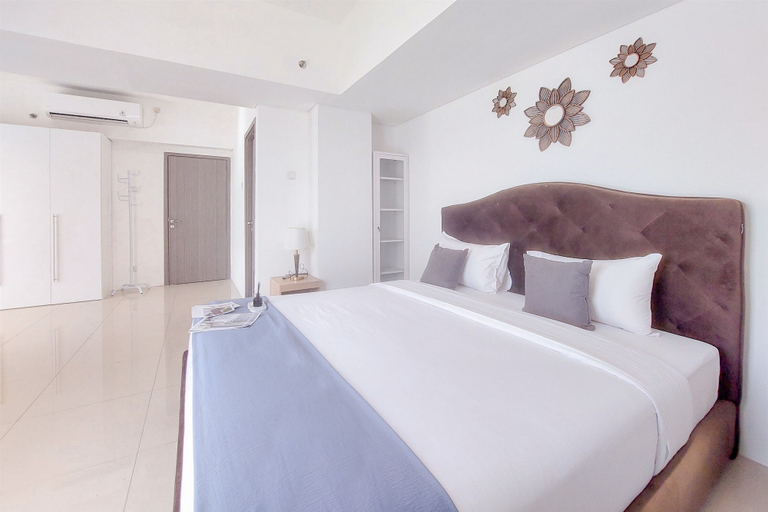 Bedroom 2, Comfy 1Br Apartment At Tamansari Bintaro Mansion, Tangerang Selatan