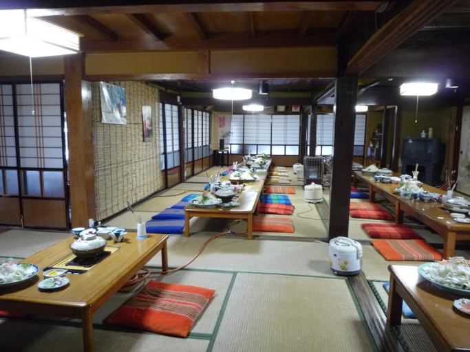Others 2, Yonagoya, Kami