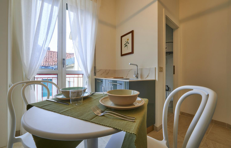 Others 4, Verde Acqua two Apartments, Lecco