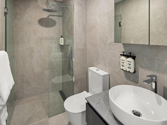 Bathroom 6