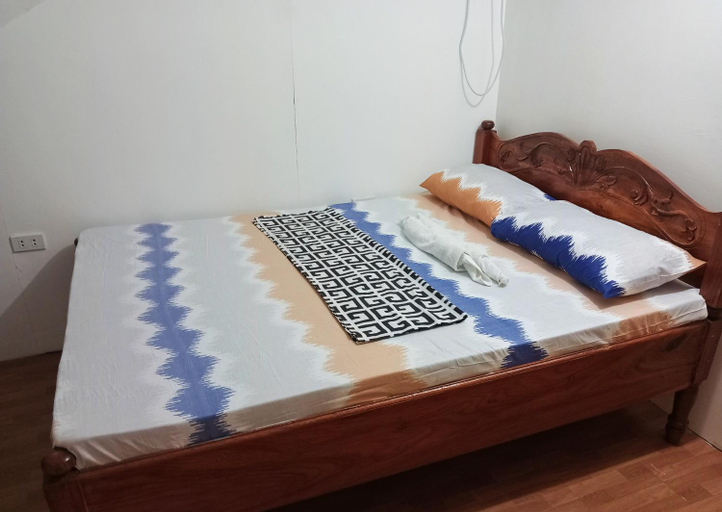 Bedroom 3, Footprints Hostel, Coron