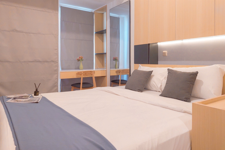 Bedroom 3, Best Price And Comfy Studio At Tokyo Riverside Pik 2 Apartment, Tangerang