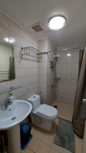 Bathroom, N place at Soho Central, Mandaluyong