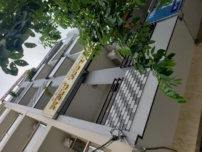 Nhu Huynh Hotel, District 6