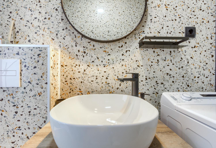 Bathroom 3, Sea-view apartment in Kastel, Kaštela
