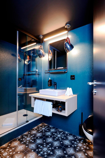 Bathroom 1