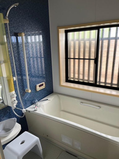 Bathroom 11
