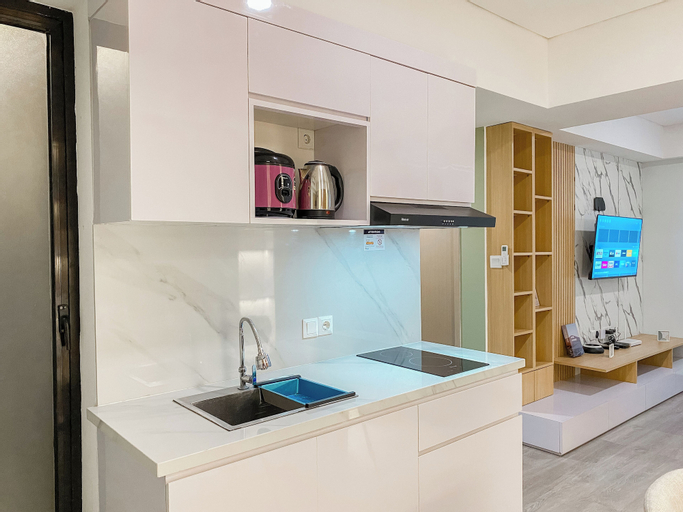 Dining Room 10