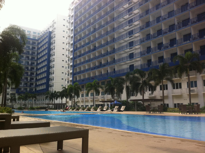 Sea Residences MOA-Eric Apartments, Parañaque