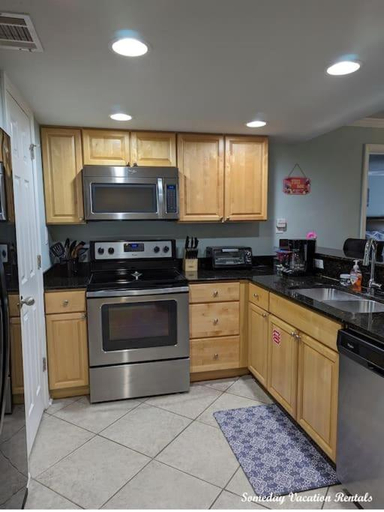 Others 3, Biloxi Beach-Good Vibes Condo, Harrison
