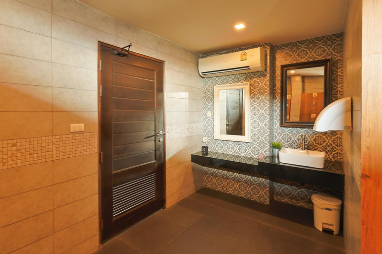 Bedroom 5, The Gig Hotel, Phuket Island
