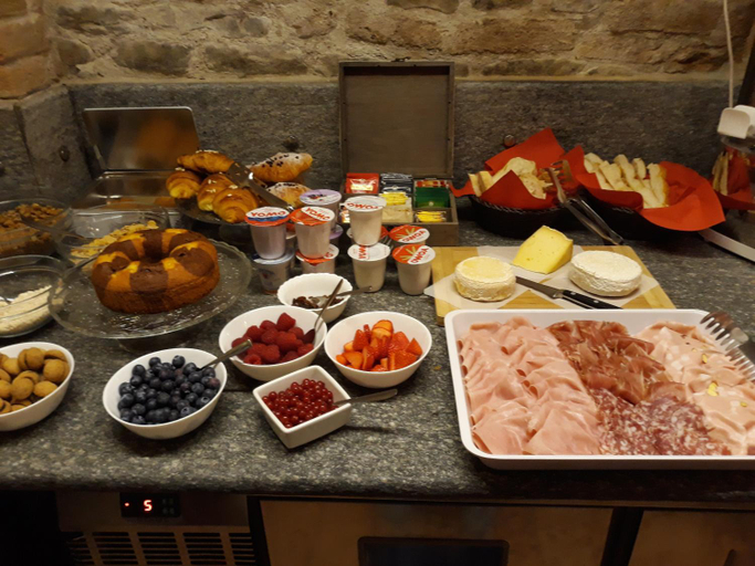 Food & Drinks 4, Castelbourg, Cuneo