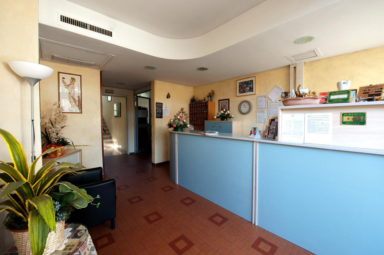 Public Area, Hotel Roma, Varese