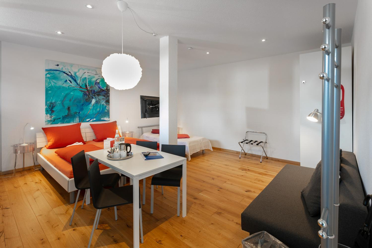 Dining Room 11