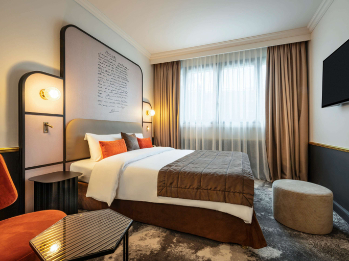 Bedroom 3, Mercure Versailles Paris Ouest, Yvelines