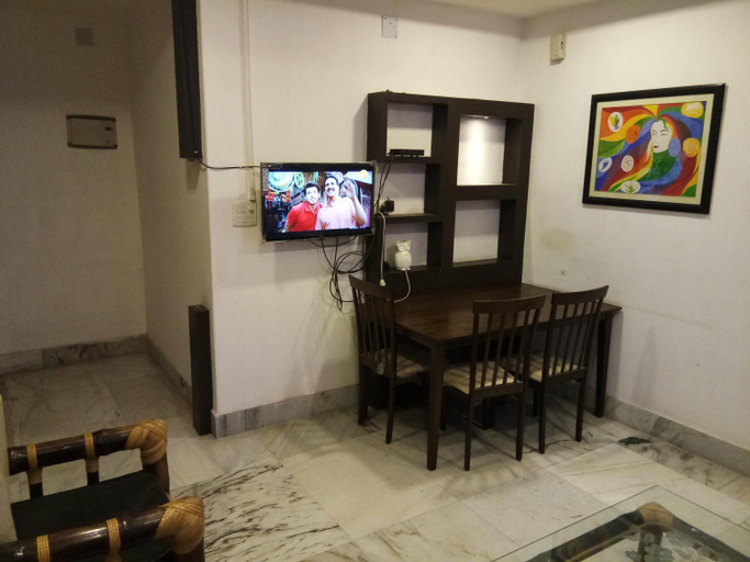 Others 5, Apurba's Pensione, Kamrup Metropolitan