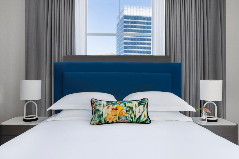 Bedroom 30