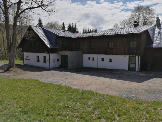 Exterior view 3, Chata Rozhlas, Klatovy