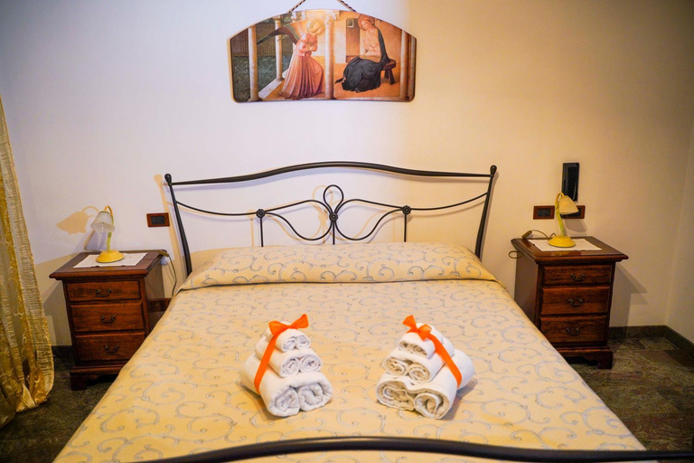 Others 4, B&B Fiore, Lecce