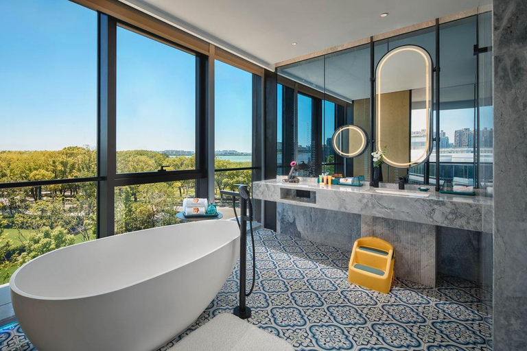 Bathroom 9