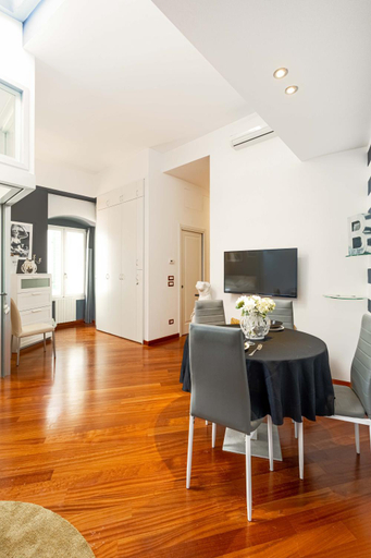 Dining Room 5