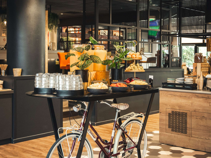 Food & Drinks 2, Mercure Toulouse Centre Compans hotel, Haute-Garonne