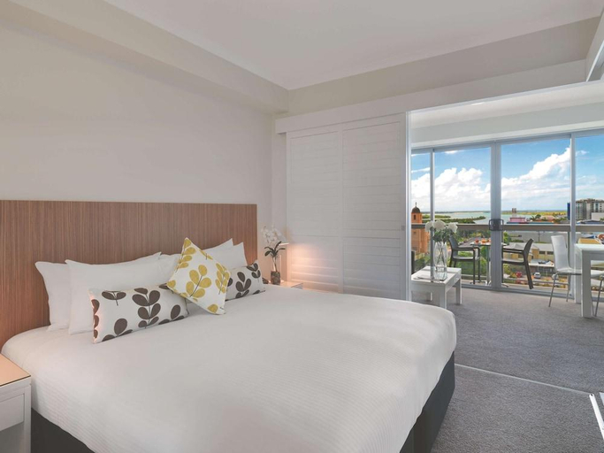 Bedroom 13