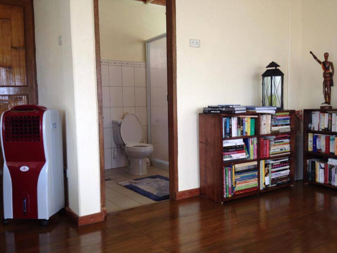 Bathroom 3, Liwayway sa Bohol - Pamilacan Bed & Breakfast, Baclayon