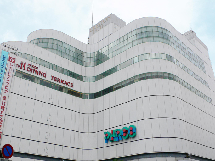 Exterior 6